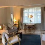 Authentieke Loft Herenhuis * Ostend