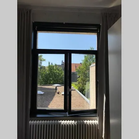 Authentieke Loft Herenhuis أوستيند